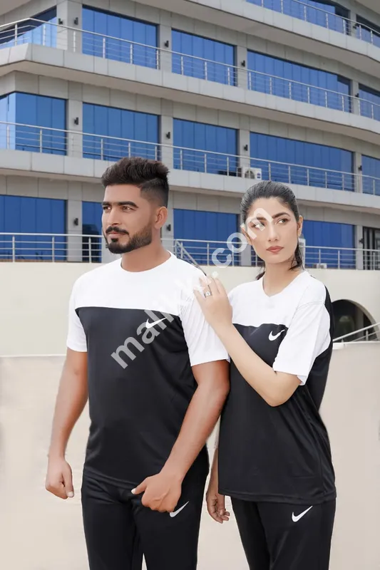 Nike UniSex Track Suit