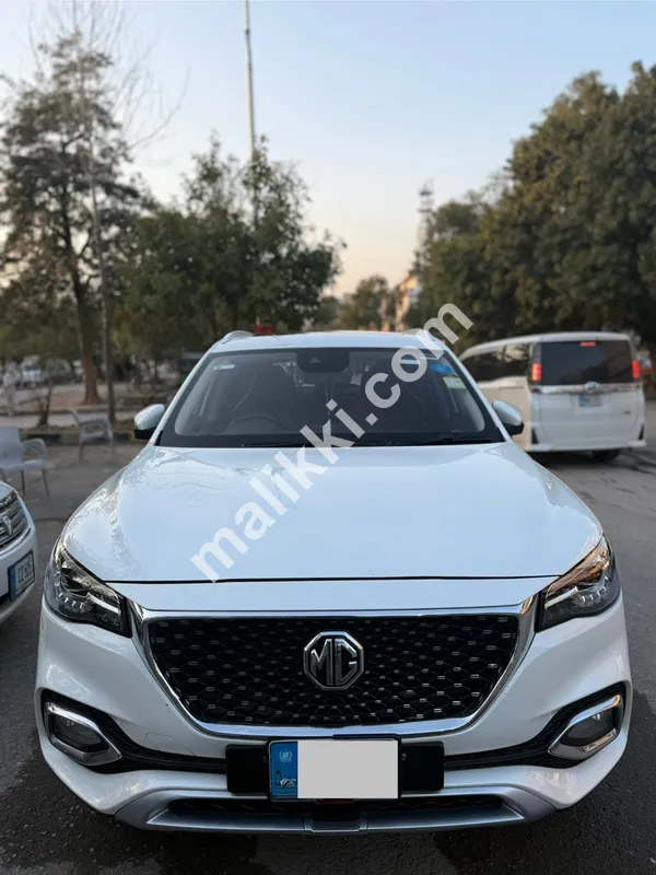 MG HS Trophy 2021