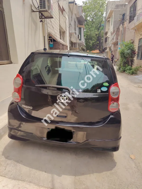 Toyota Passo 2013