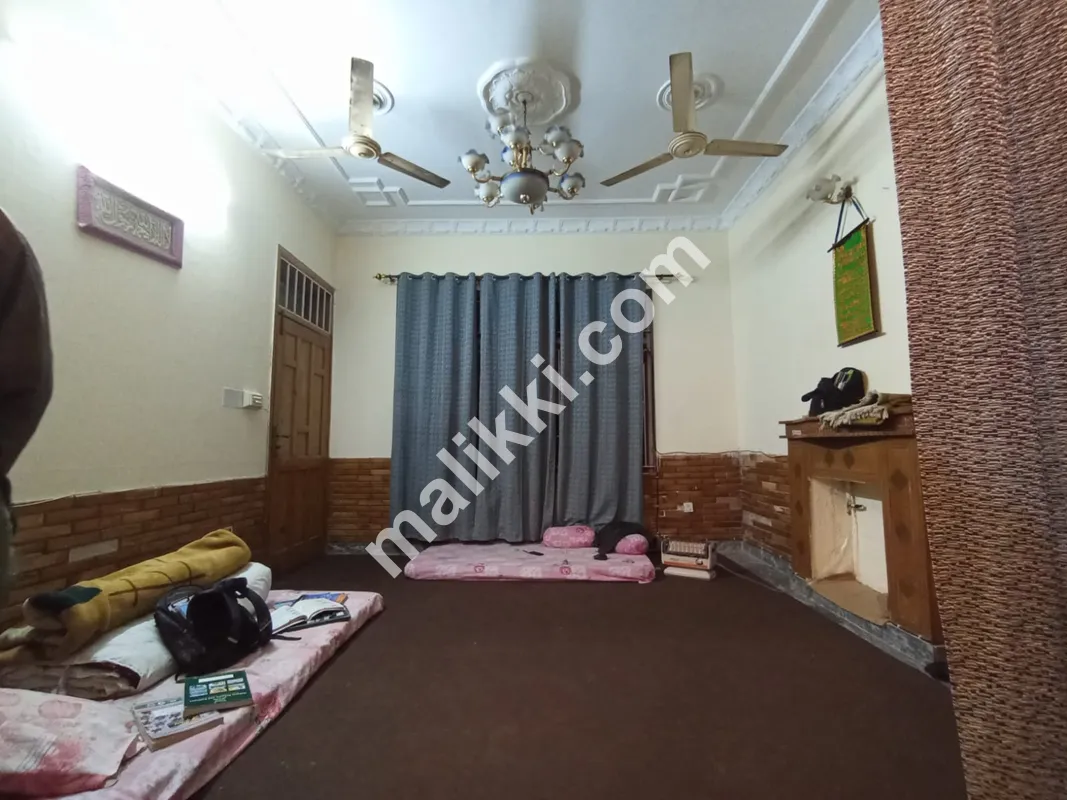 ایئرپورٹ ہاؤسنگ سوسائٹی سیکٹر 2 میں دو منزلہ مکان برائے فروخت