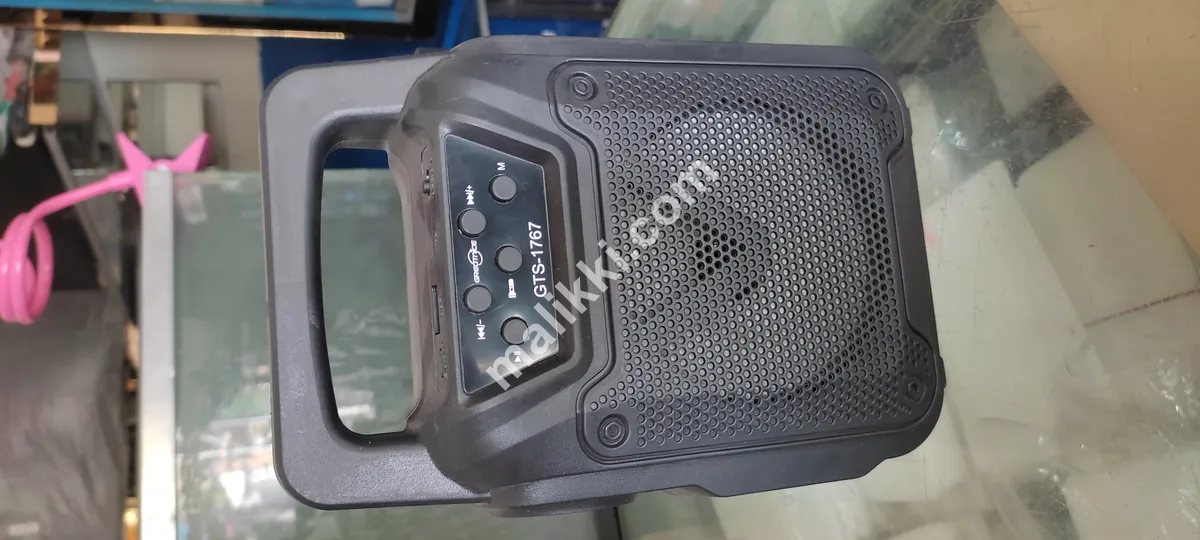 Bluetooth Speaker With Solar Panel and Led Torch Light