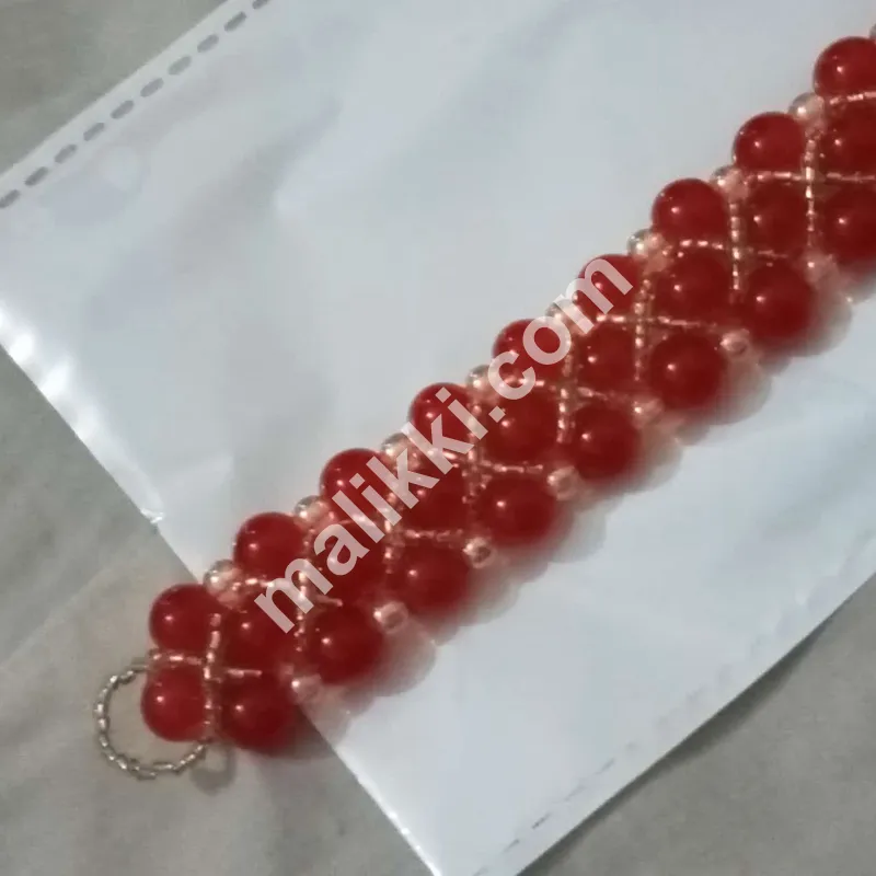 سرخ کرسٹل موتیوں والا کڑا -0