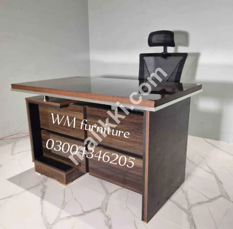 Office table
