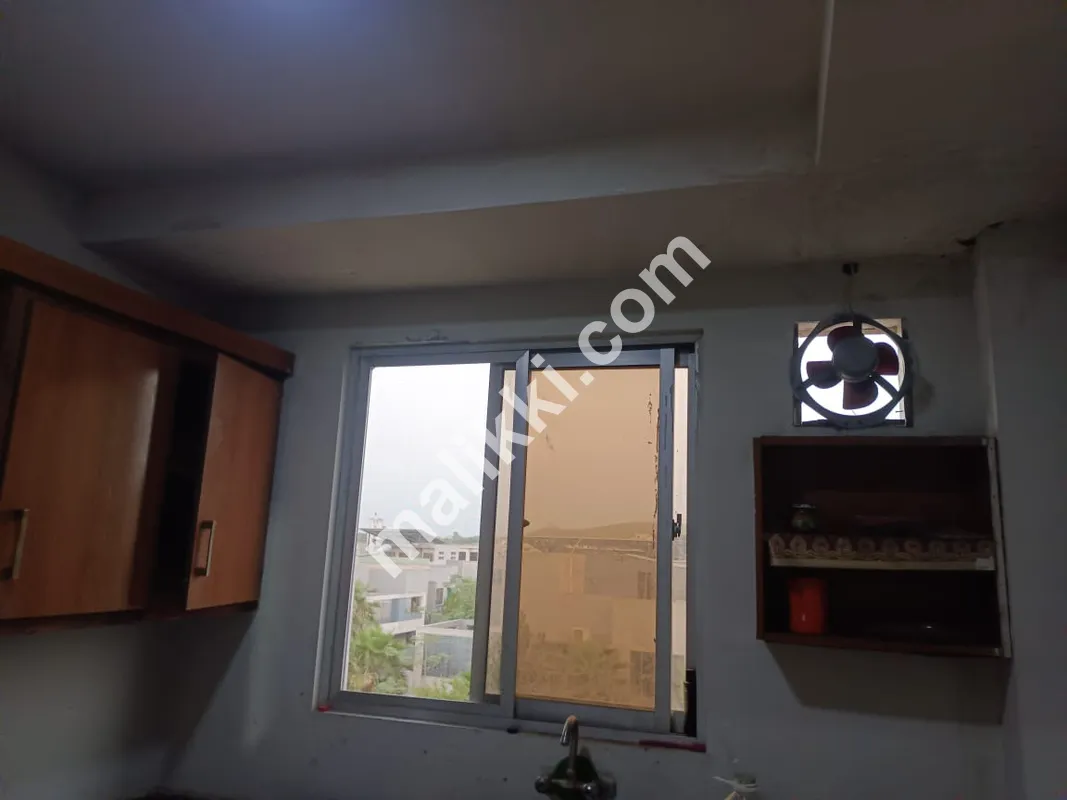 3 side corner 3 bedroom apartment available for sale 