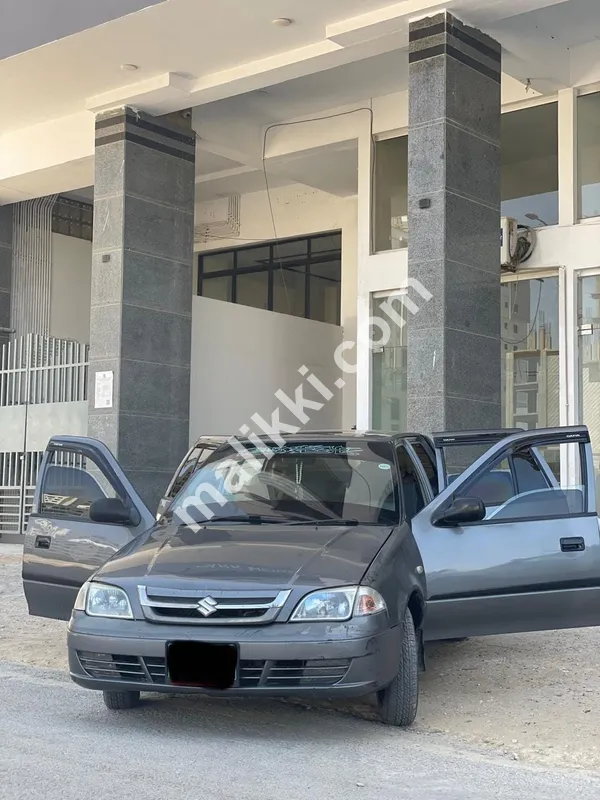 Suzuki Cultus Vxr 2011