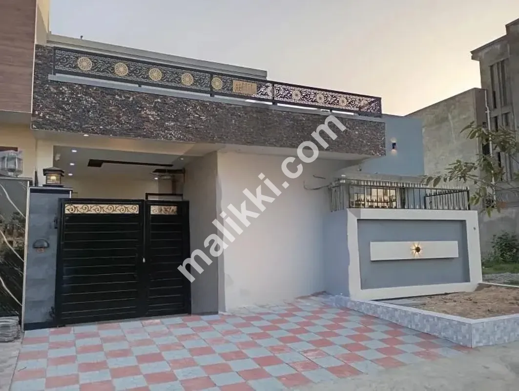 Get In Touch Now To Buy A Prime Location 7 Marla House In Islamabad