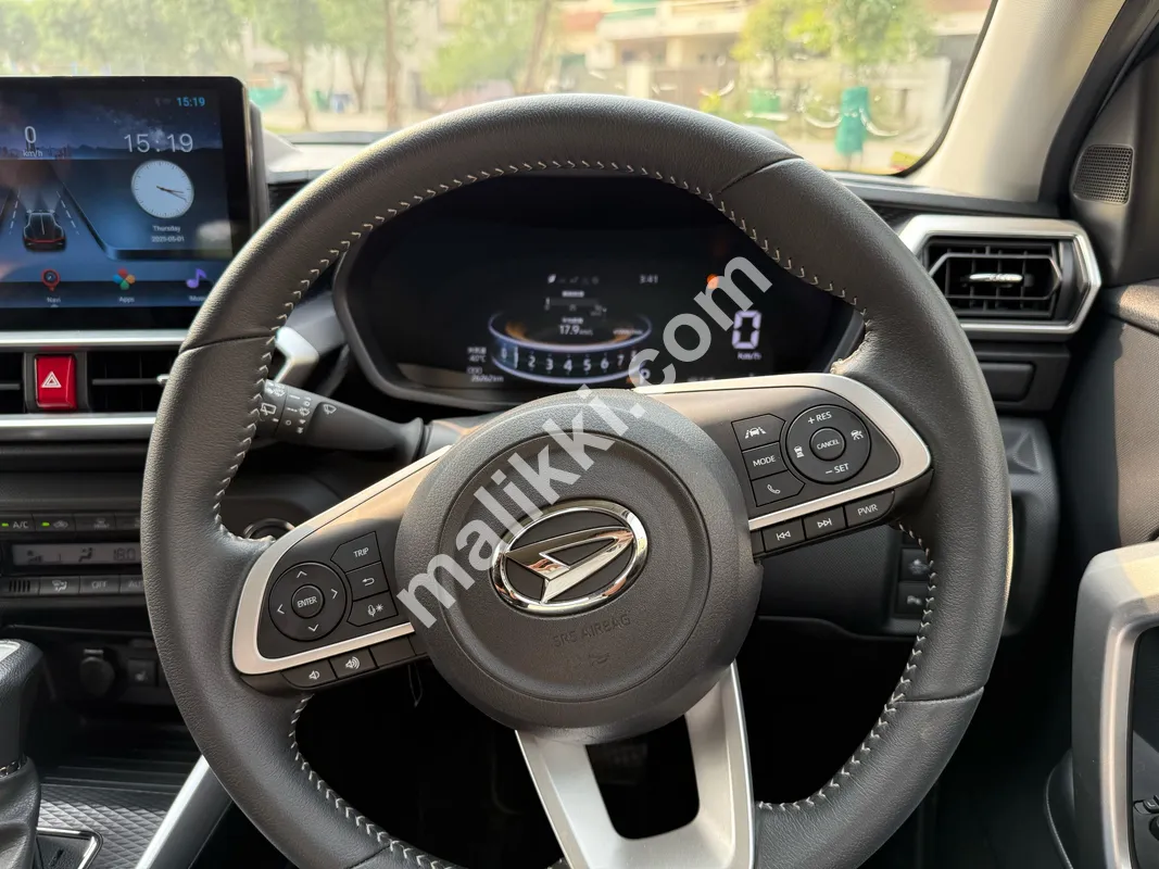 Daihatsu Rocky Premium (full options) 2020 model. April 2025 Arrival Available For Sale