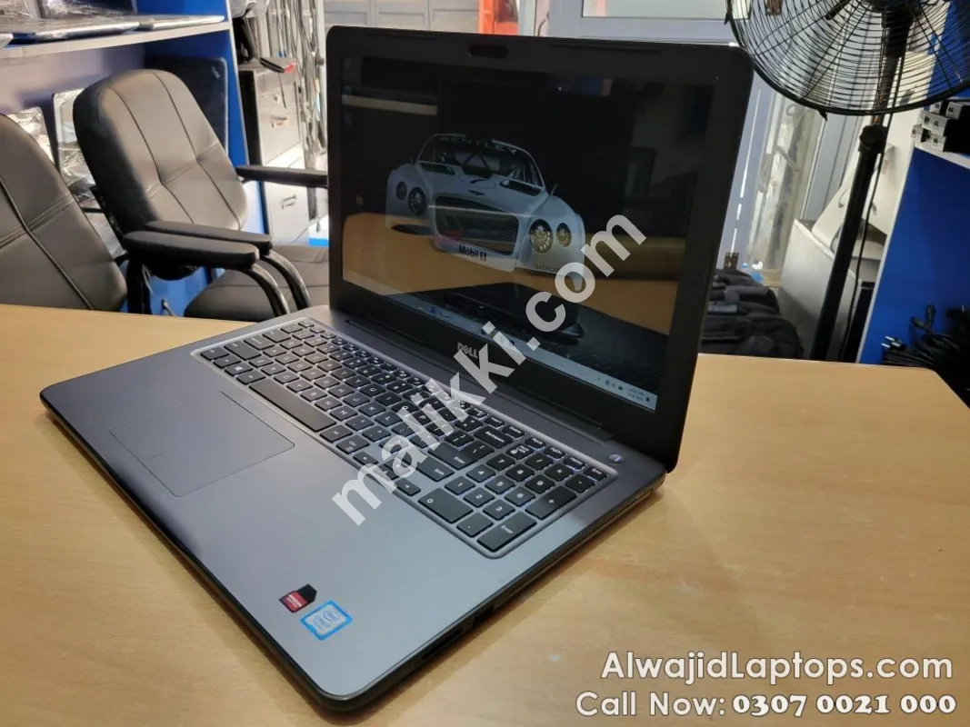 Dell Inspiron 5567 Core i7 7th Generation Gaming Laptop with with Radeon m440