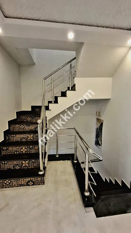 پارک ویو سٹی لاہور میں کرایہ پر دستیاب حصہ