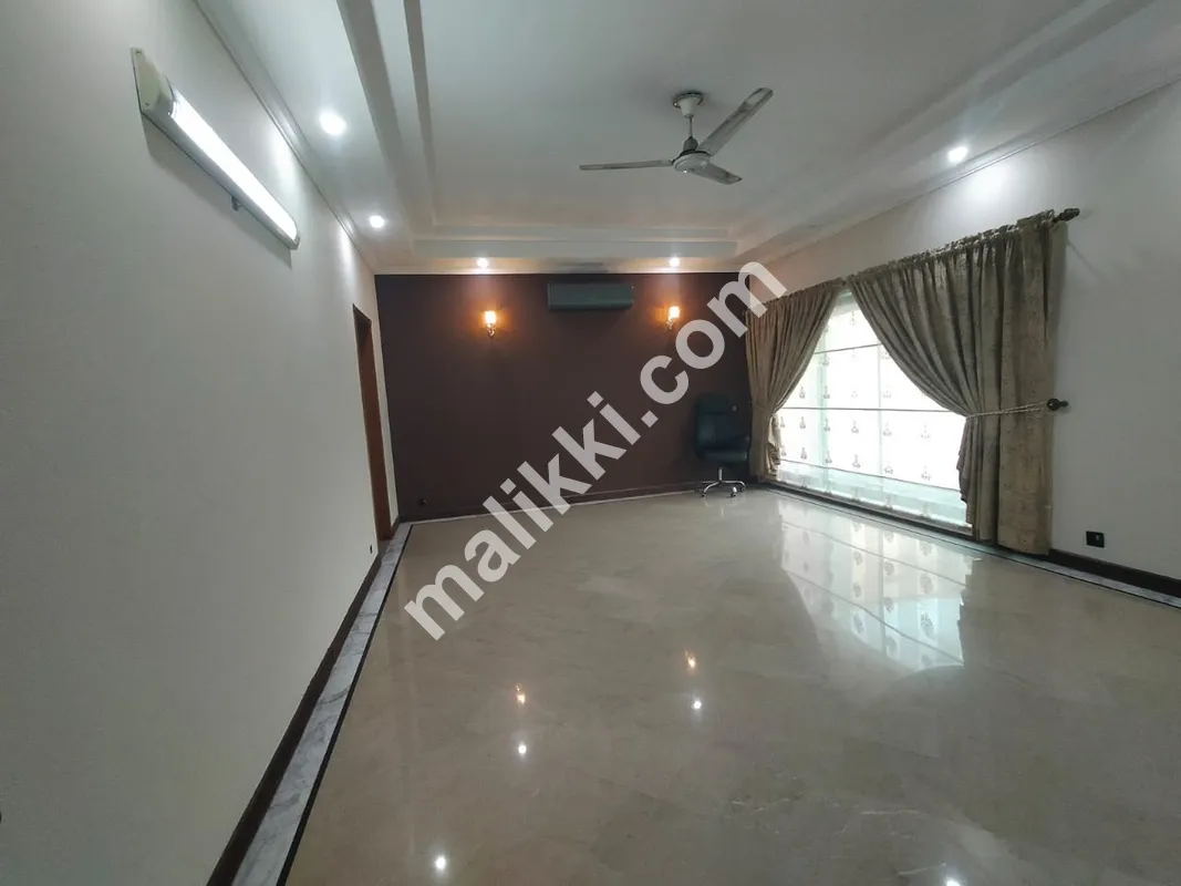 house for sale in  DHA phase 3  Block Z