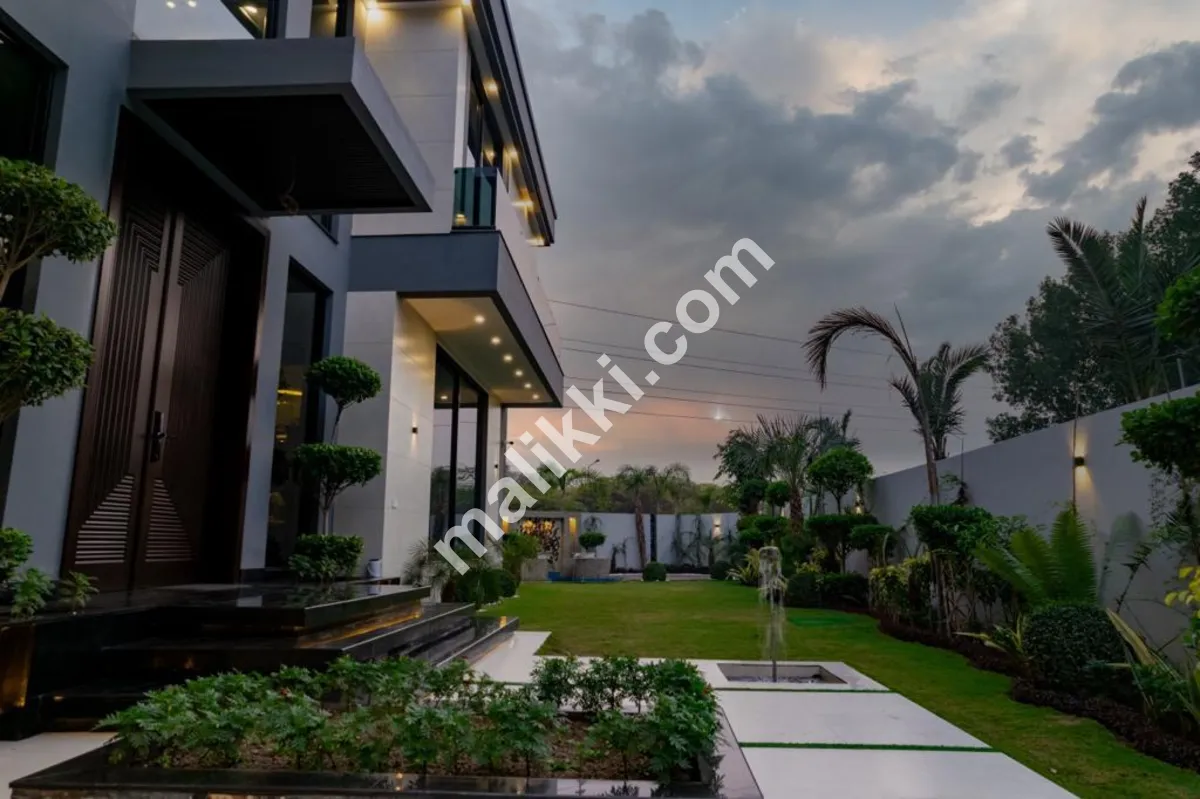 ڈی ایچ اے فیز 5 بلاک جی میں 35 مرلہ مکان برائے فروخت