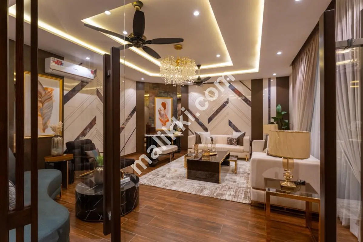 ڈی ایچ اے فیز 5 بلاک جی میں 35 مرلہ مکان برائے فروخت