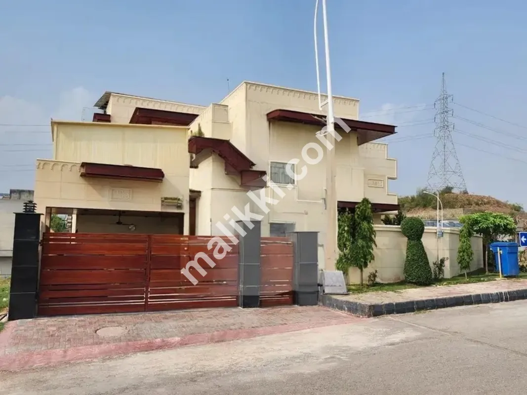 Fully Furnished Corner Park Facing D Block Bahria Phase 8 House For Sale.