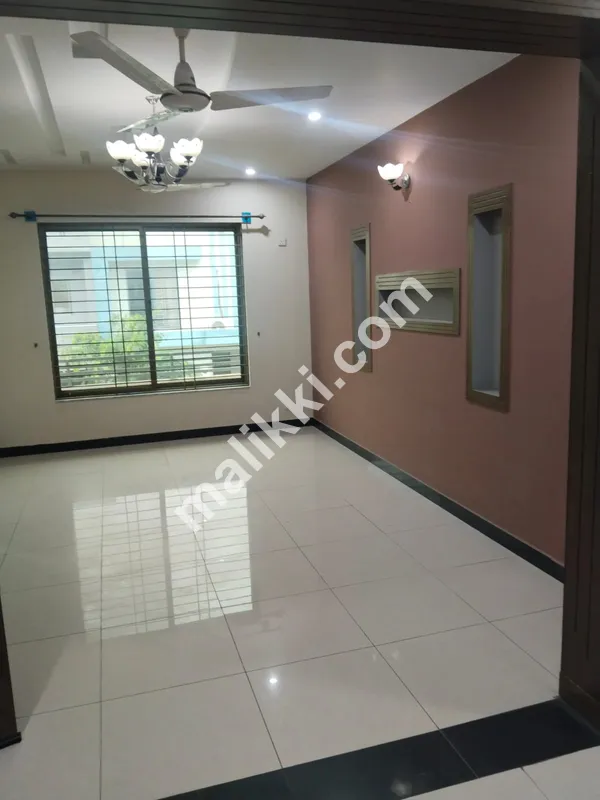  upper portion for rent in G-15 Islamabad 