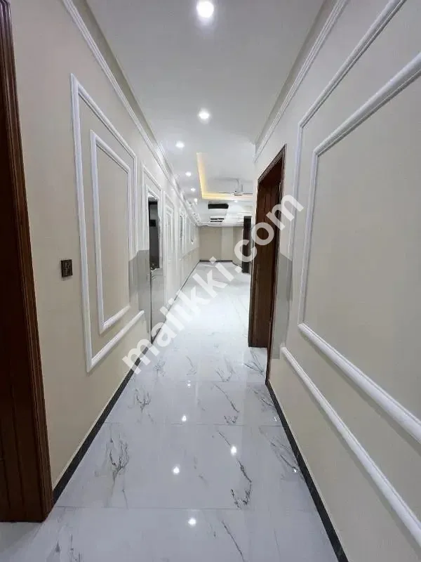 Dha 24 Marla Designer House Double Unit Hot Location 5 Beds With Attached Baths