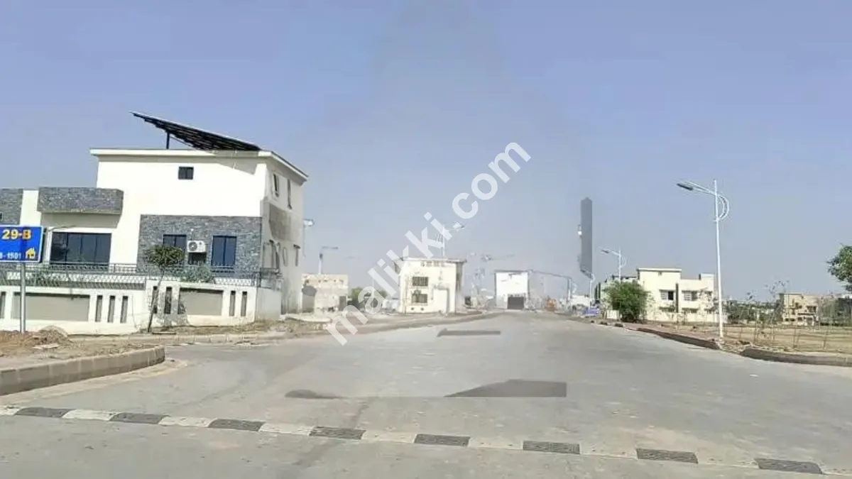 10 Marla Solid Plot Near Main Boulevard Road in Bahria Town Phase 8