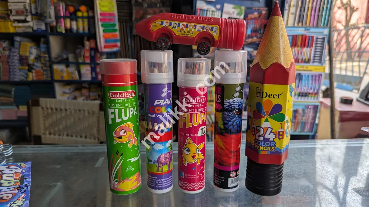 Goldfish Adventures of FLUPA 12 Colors