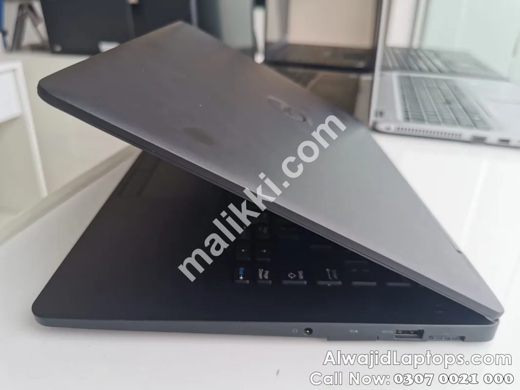 Dell Latitude E7270 Core i7 6th Generation