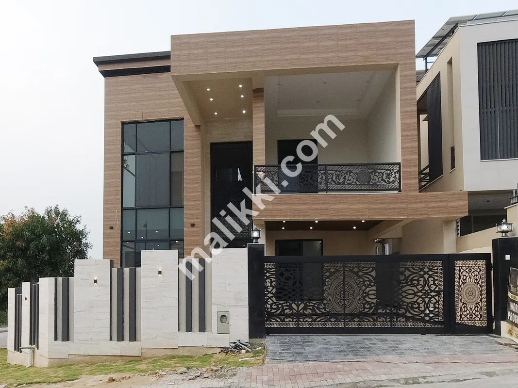 Bahira Hills 1 Kanal Triple Story House Available For Sale-0