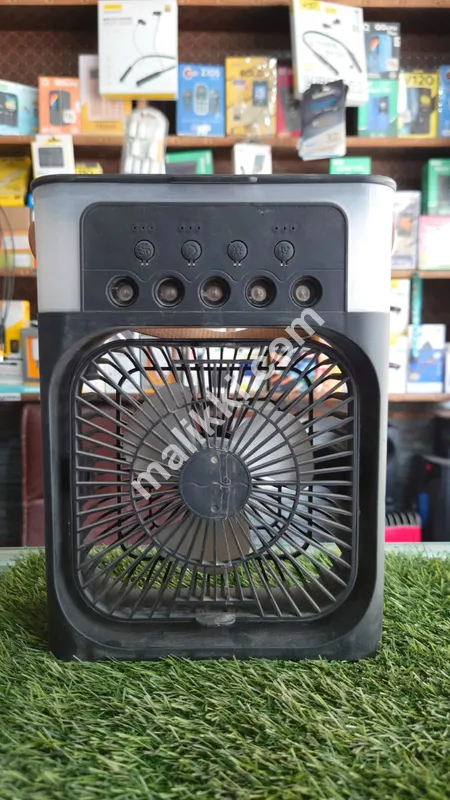 Small Cooloing Fan With Water Tank