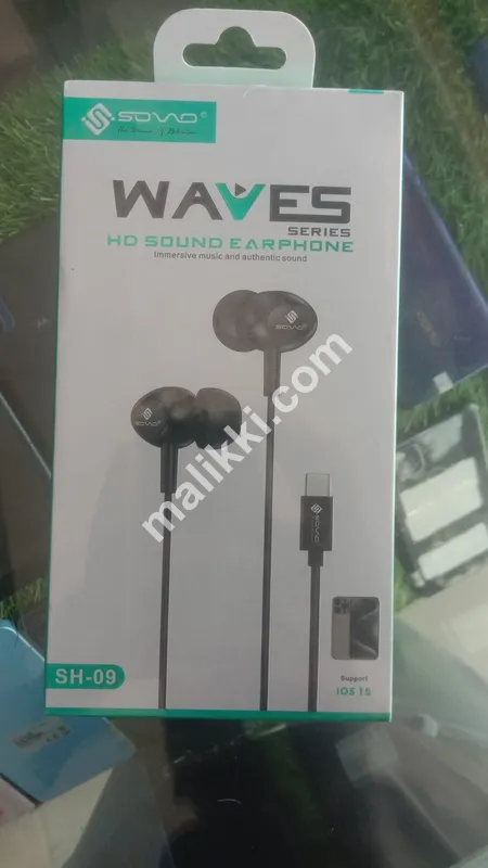 WAVES HD Sound Earphones