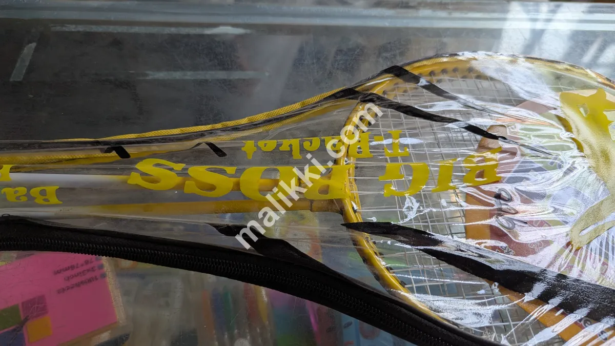 بگ باس ٹی ریکیٹ 