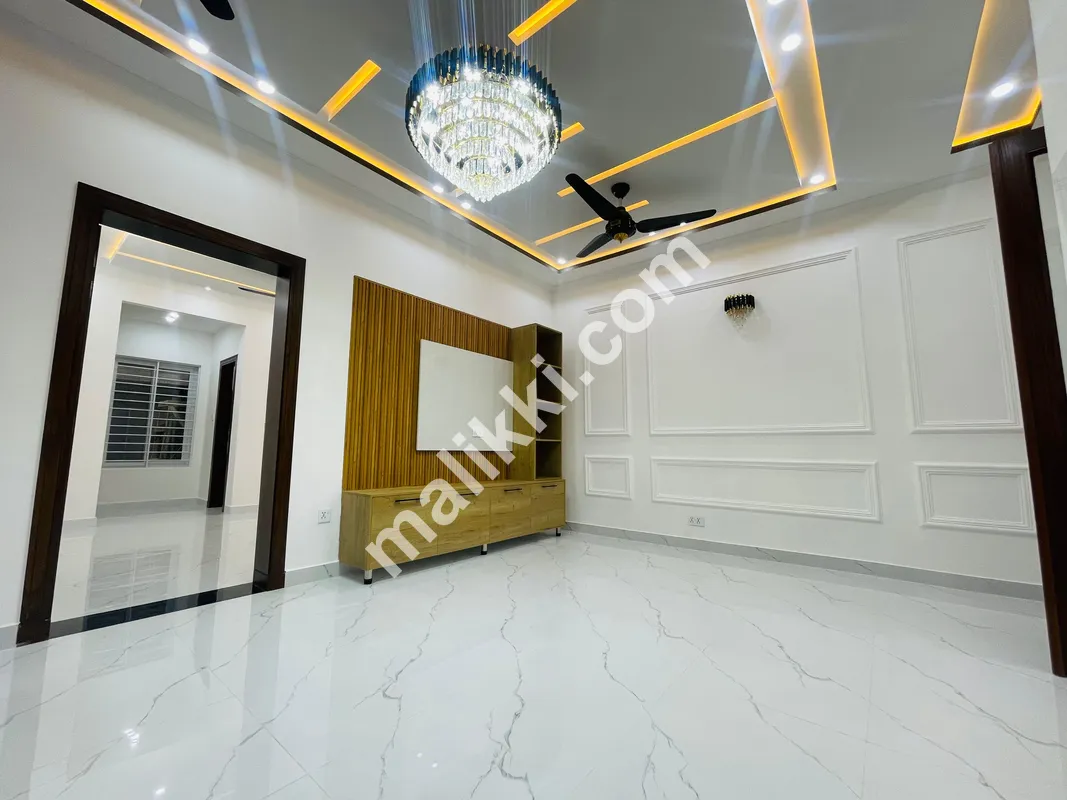 Double story CDA Lop clear House for sale