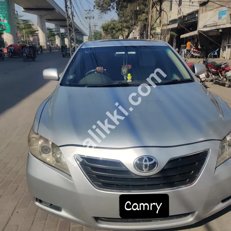 Car Camry 2.4 2007 model full option
