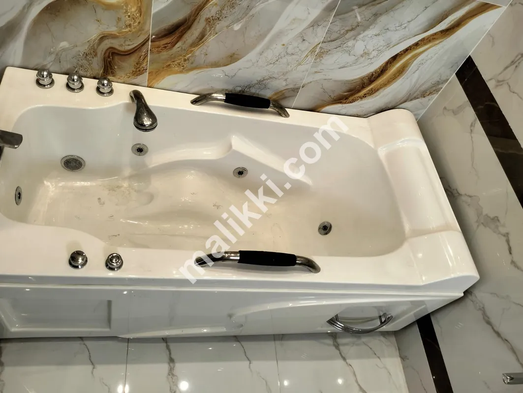 10 Marla Luxury Designer Double Heighted Brand New House For Sale