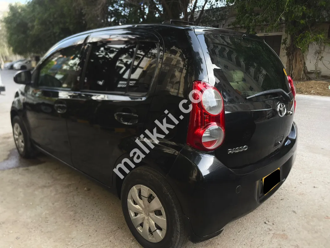 Toyota passo 1.0 for sale 