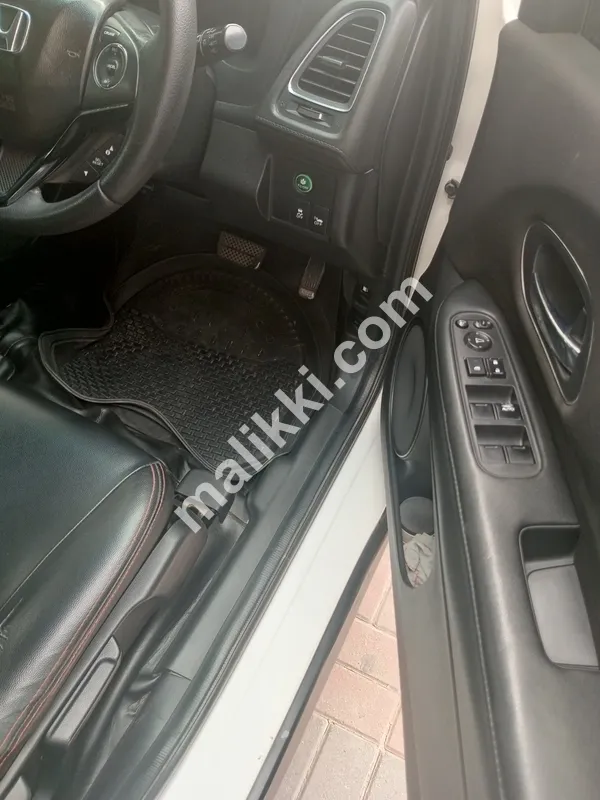 HONDA VEZEL MODEL 2014