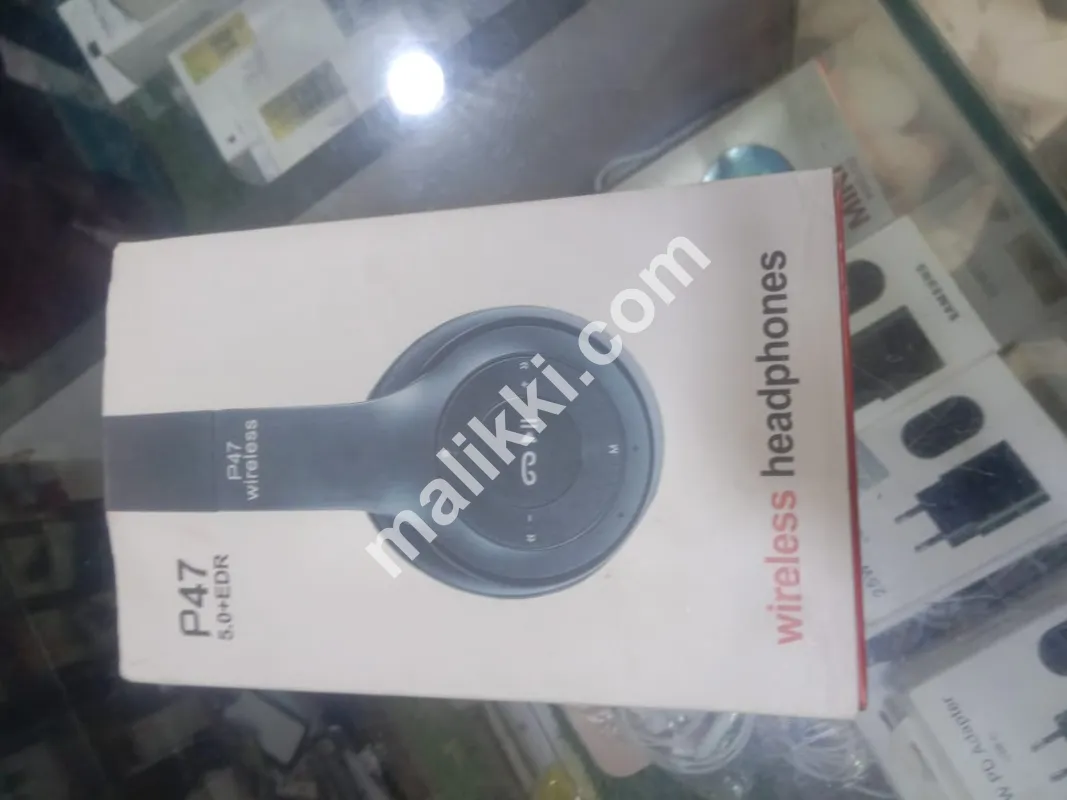 P47 Wireless Headphone-0
