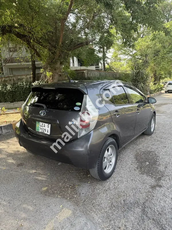 Toyota Aqua G 2013 Model 2016 Import