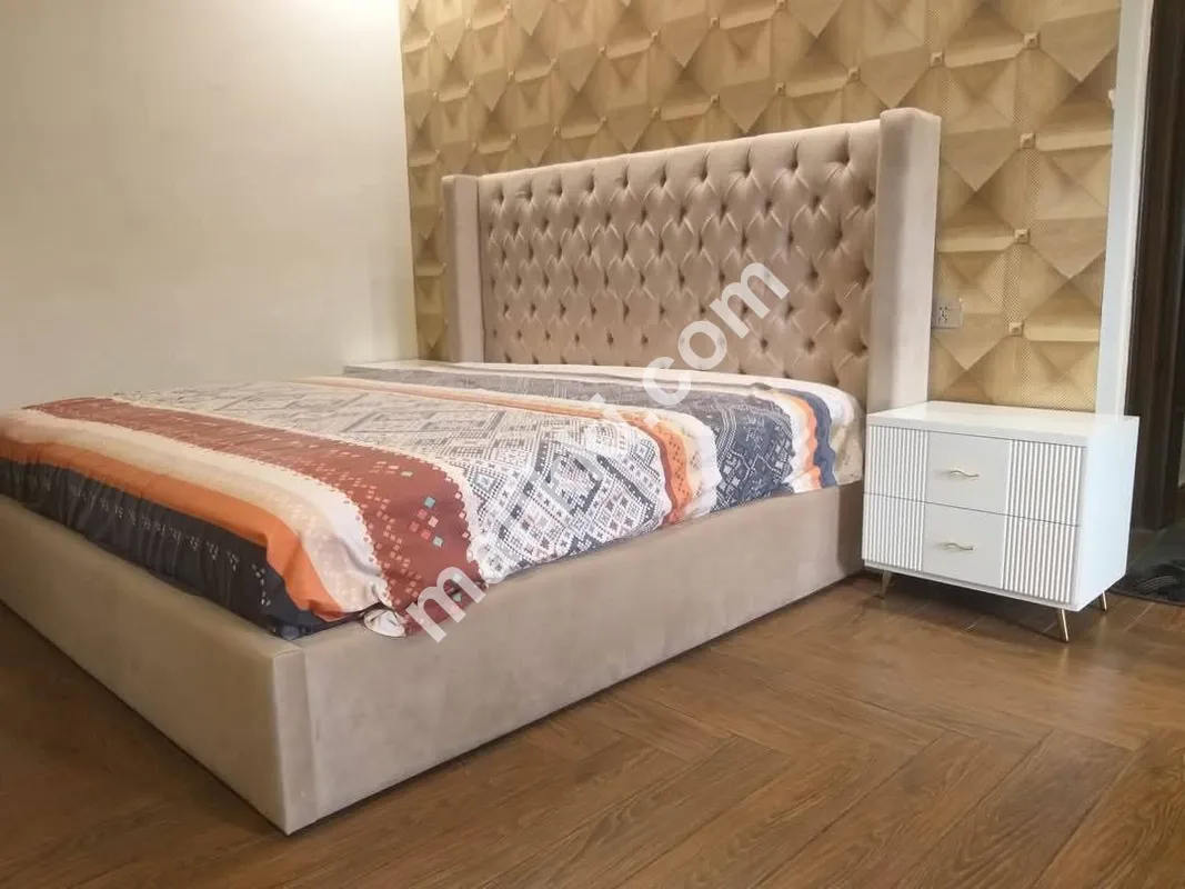 Bed Set with 2 Side Tables-0