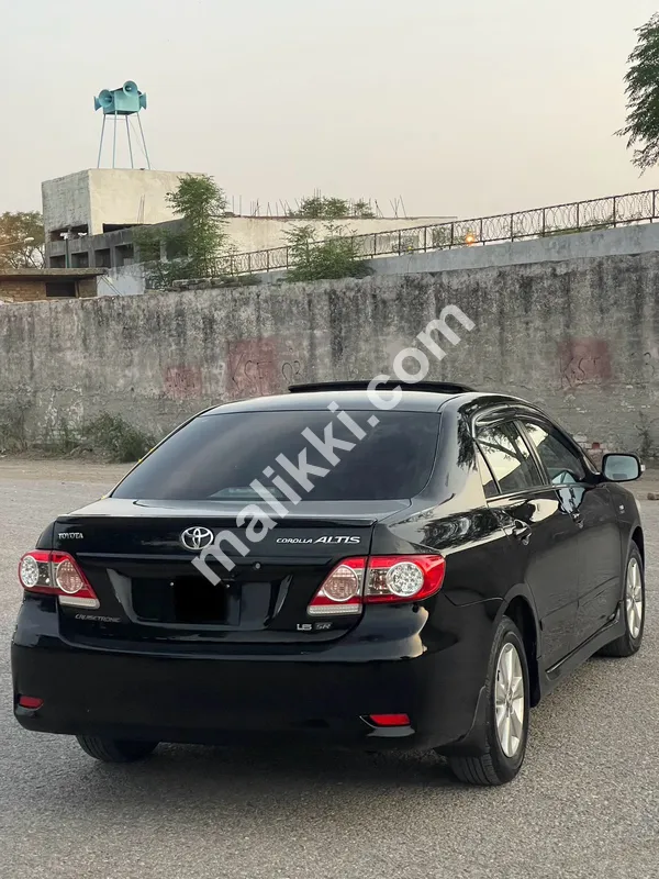 Toyota Altis SR Cruisetronic 1.6