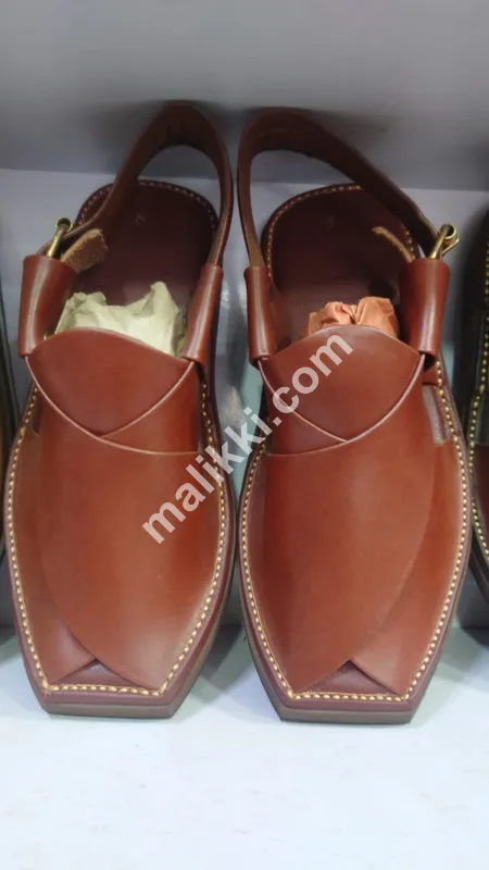 Kaptaan Chappal Brown-0