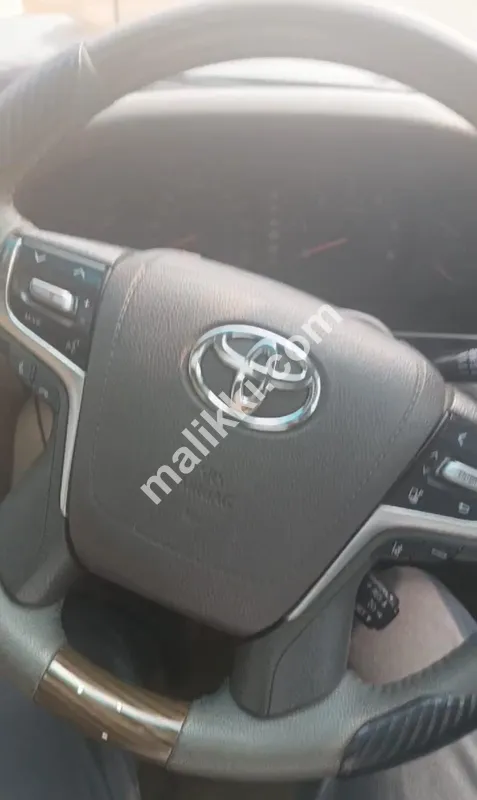 ٹویوٹا لینڈ کروزر 4.2D یوکے ماڈل 2001