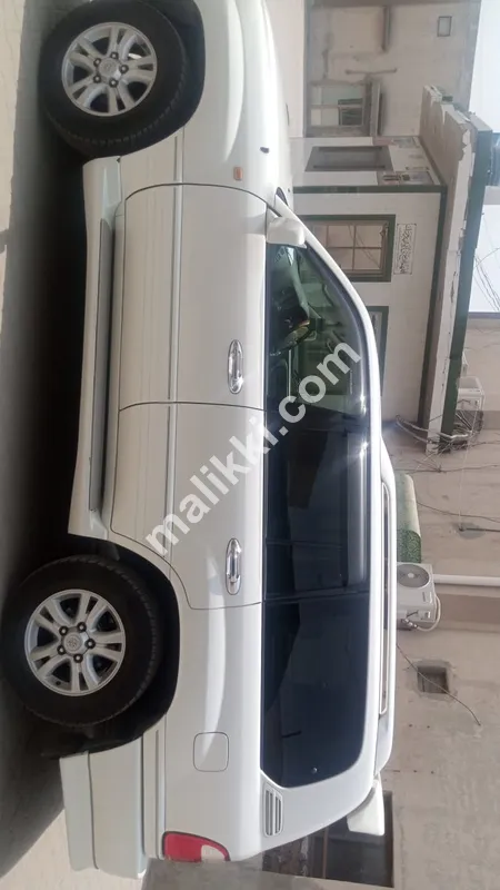 Toyota Land Cruiser 2004/2008 for Sale 
