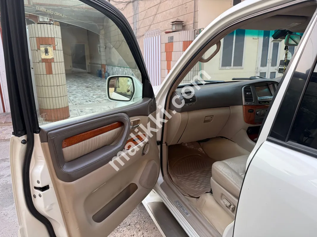 Toyota Land Cruiser 2004/2008 for Sale 