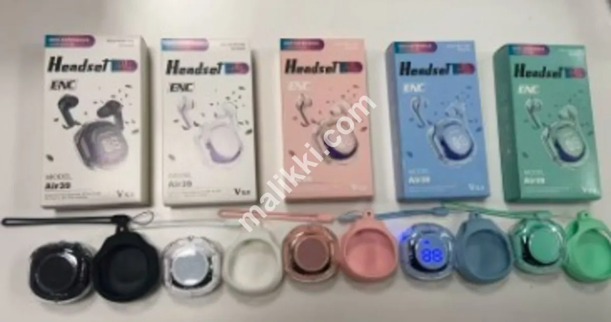 AIR 39 AIRPODS WITH SILICONE POUCH