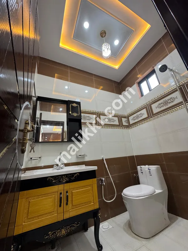 Royal orchard 5 marla corner house 