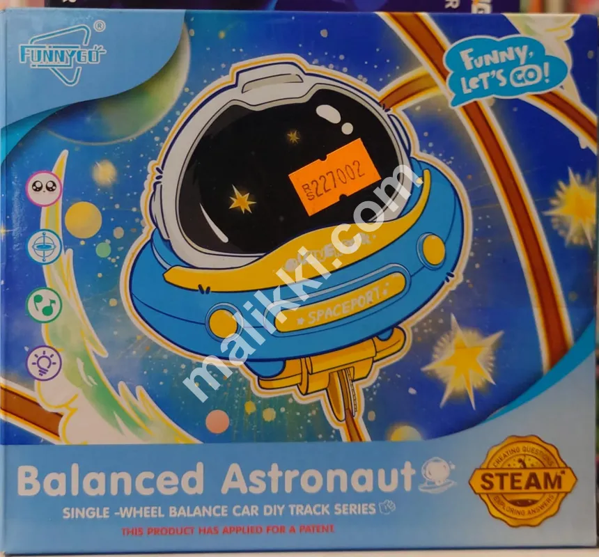 Balanace Astraunaut-0