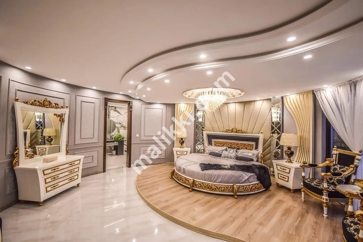 1 کنال بالکل نیا مکان برائے فروخت