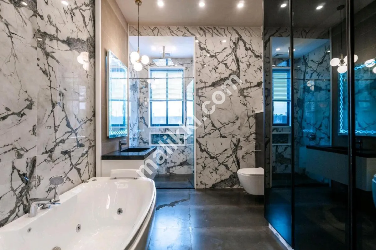 1 کنال بالکل نیا مکان برائے فروخت