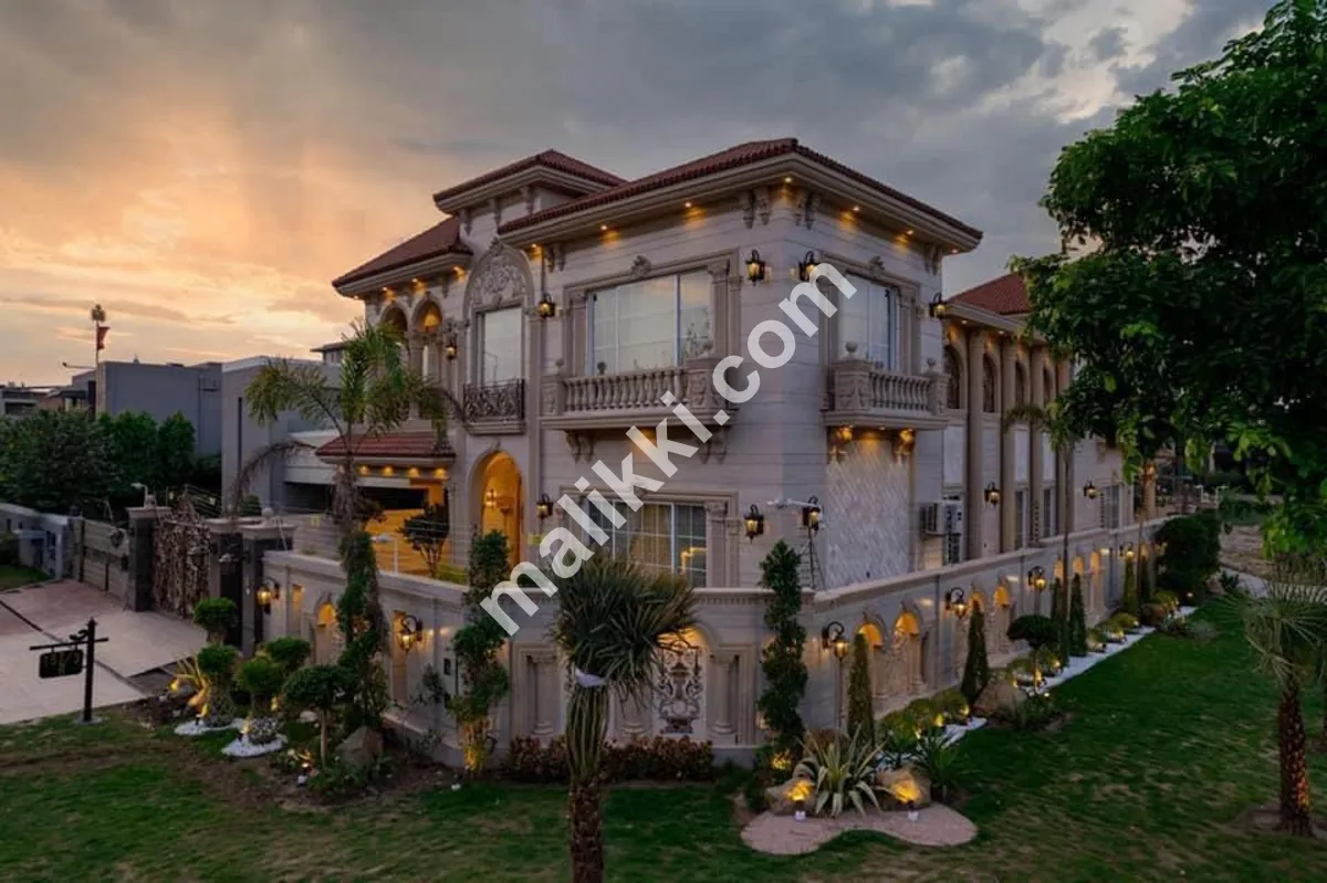1 kanal Brand New Corner Spanish Bungalow With Basement Fully Furnished House