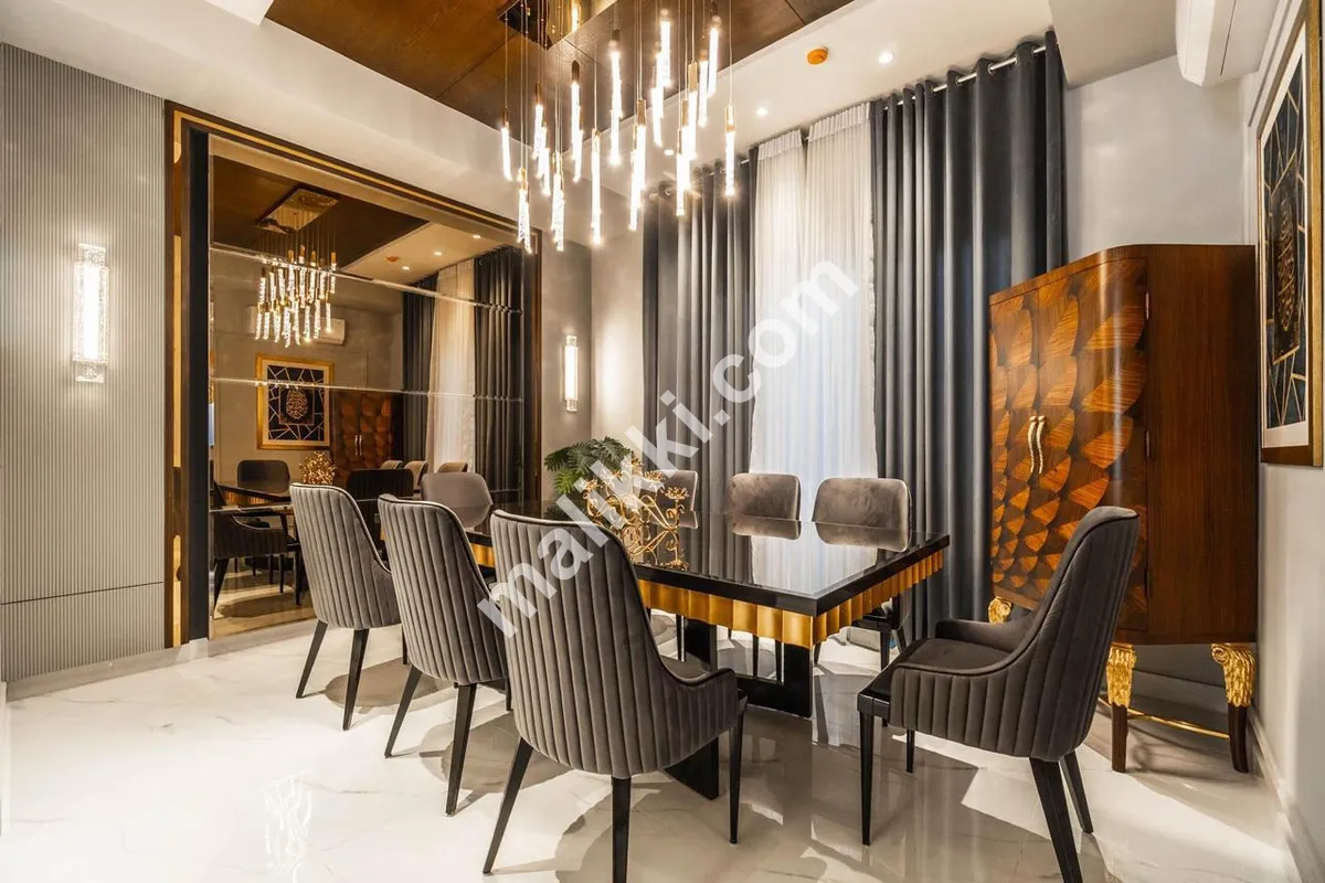 1 kanal Slightly Used House For sale With Basement 