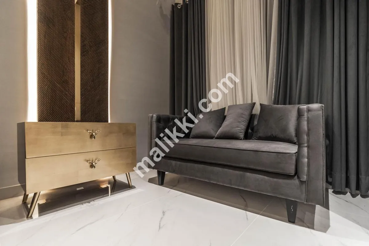 1 kanal Slightly Used House For sale With Basement 