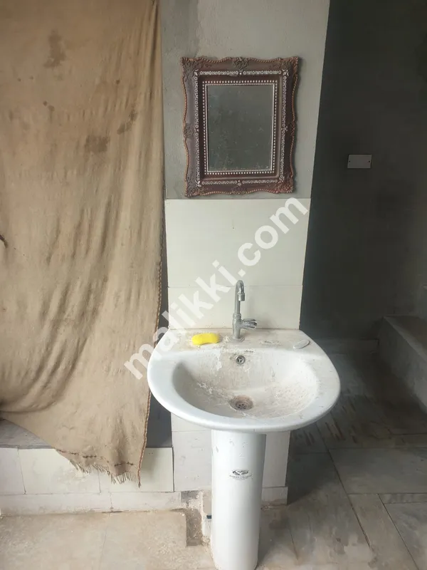 Bismillah housing society phase 1 bilal block 42 shop number 