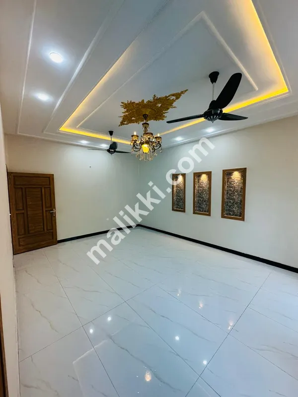  1 Kanal Luxurious Brand New House for Sale in Bani Gala Available For Sale