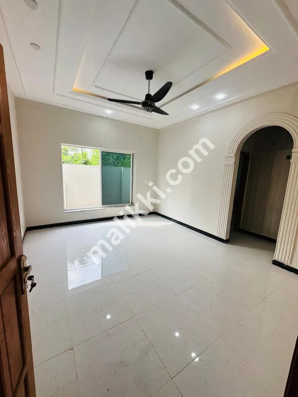  1 Kanal Luxurious Brand New House for Sale in Bani Gala Available For Sale